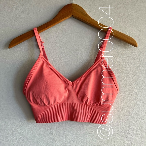 Lululemon Ebb to Street Bra C/D Cup Raspberry Cream 4 - Picture 2 of 8